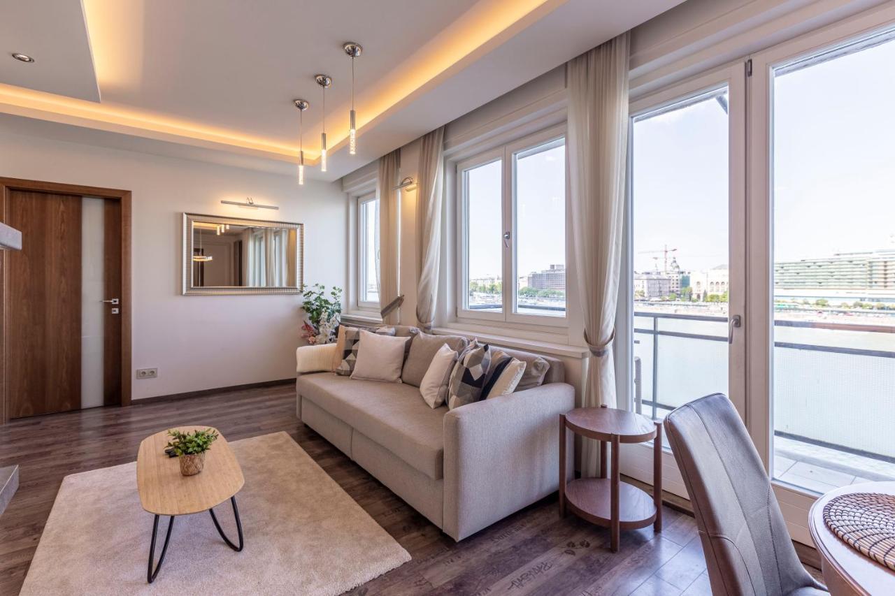 Luxury Residence With A Beautiful View For The Danube River Boedapest Buitenkant foto