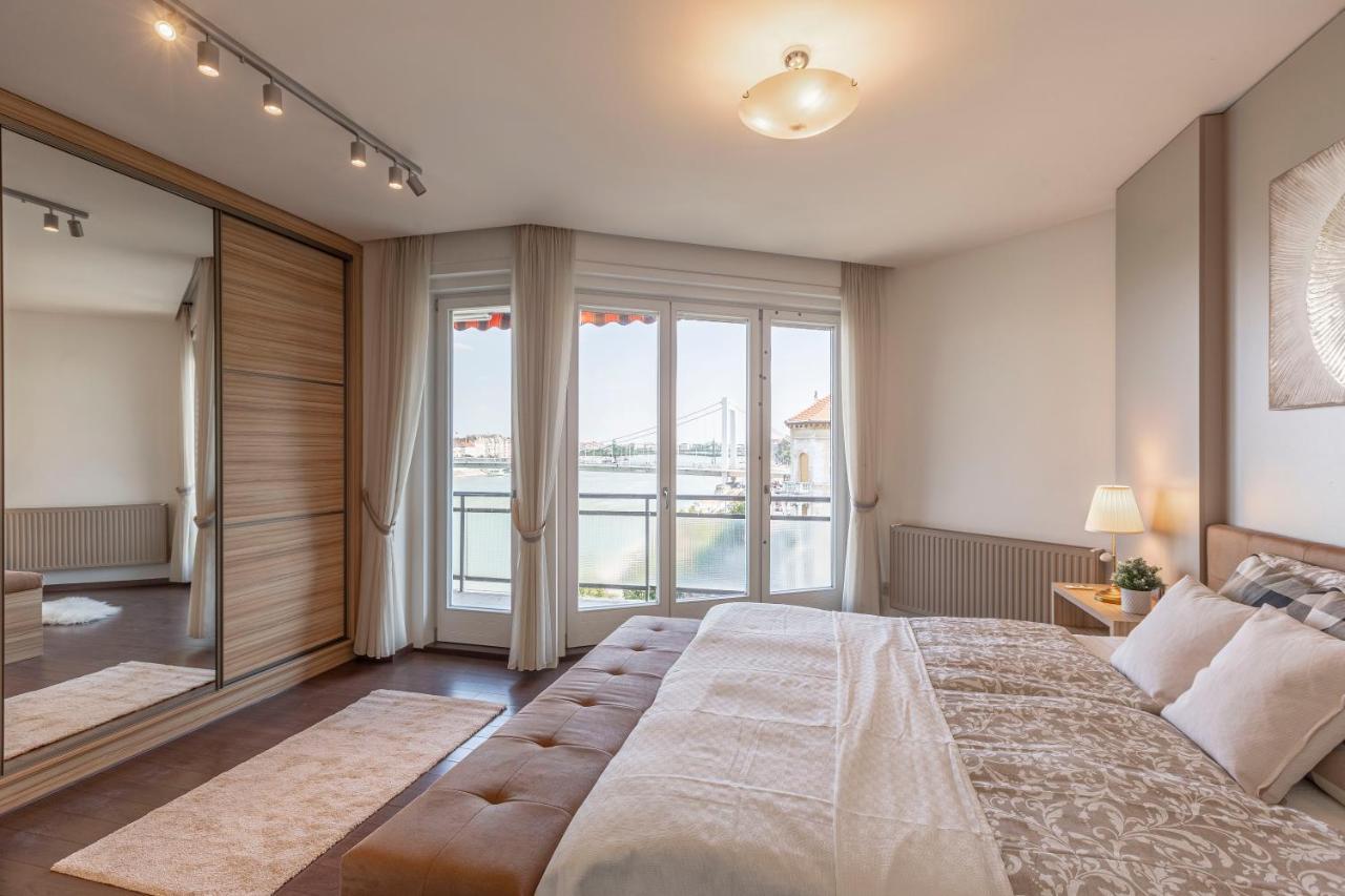 Luxury Residence With A Beautiful View For The Danube River Boedapest Buitenkant foto