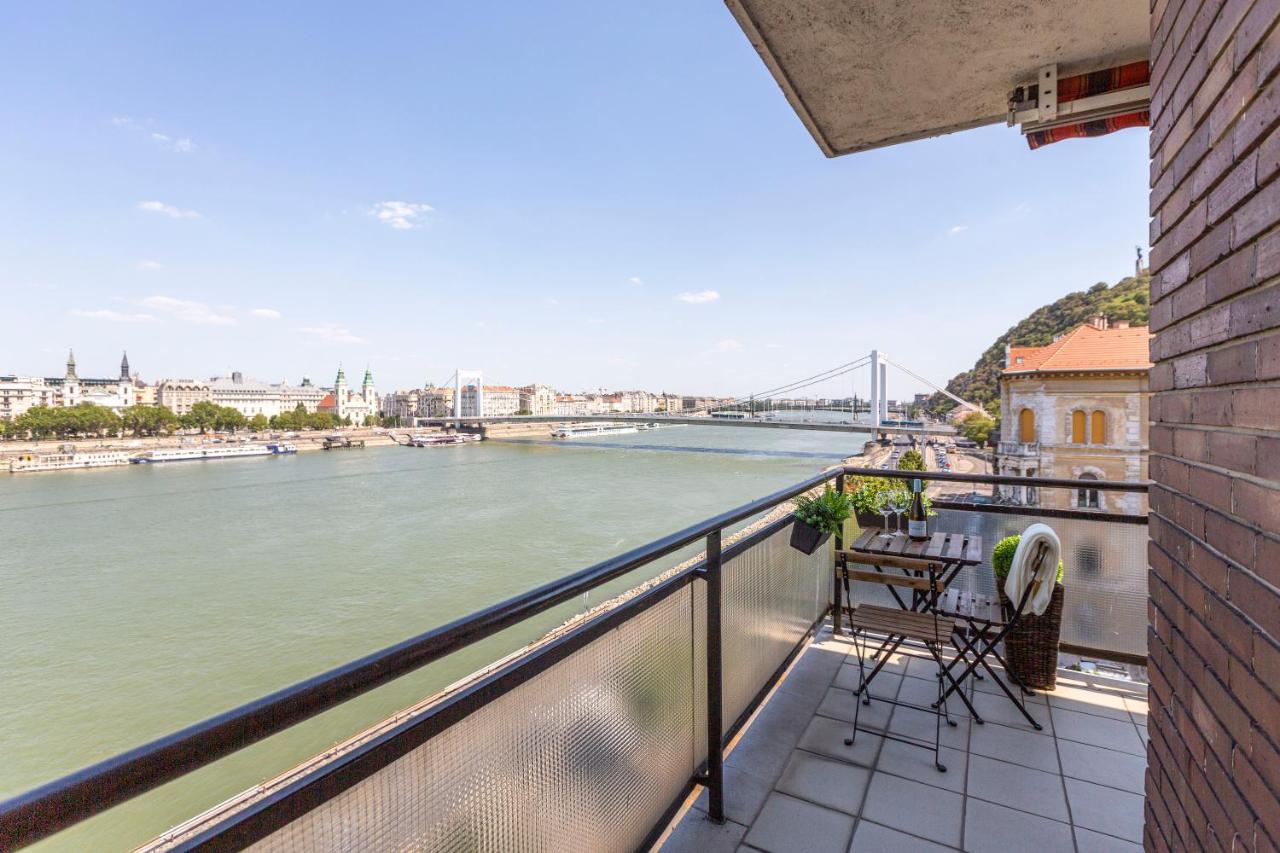 Luxury Residence With A Beautiful View For The Danube River Boedapest Buitenkant foto